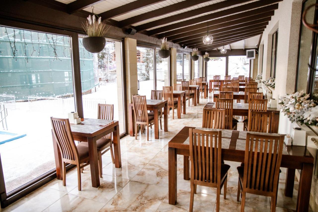 Continental Spa Resort Bukovel Bagian luar foto