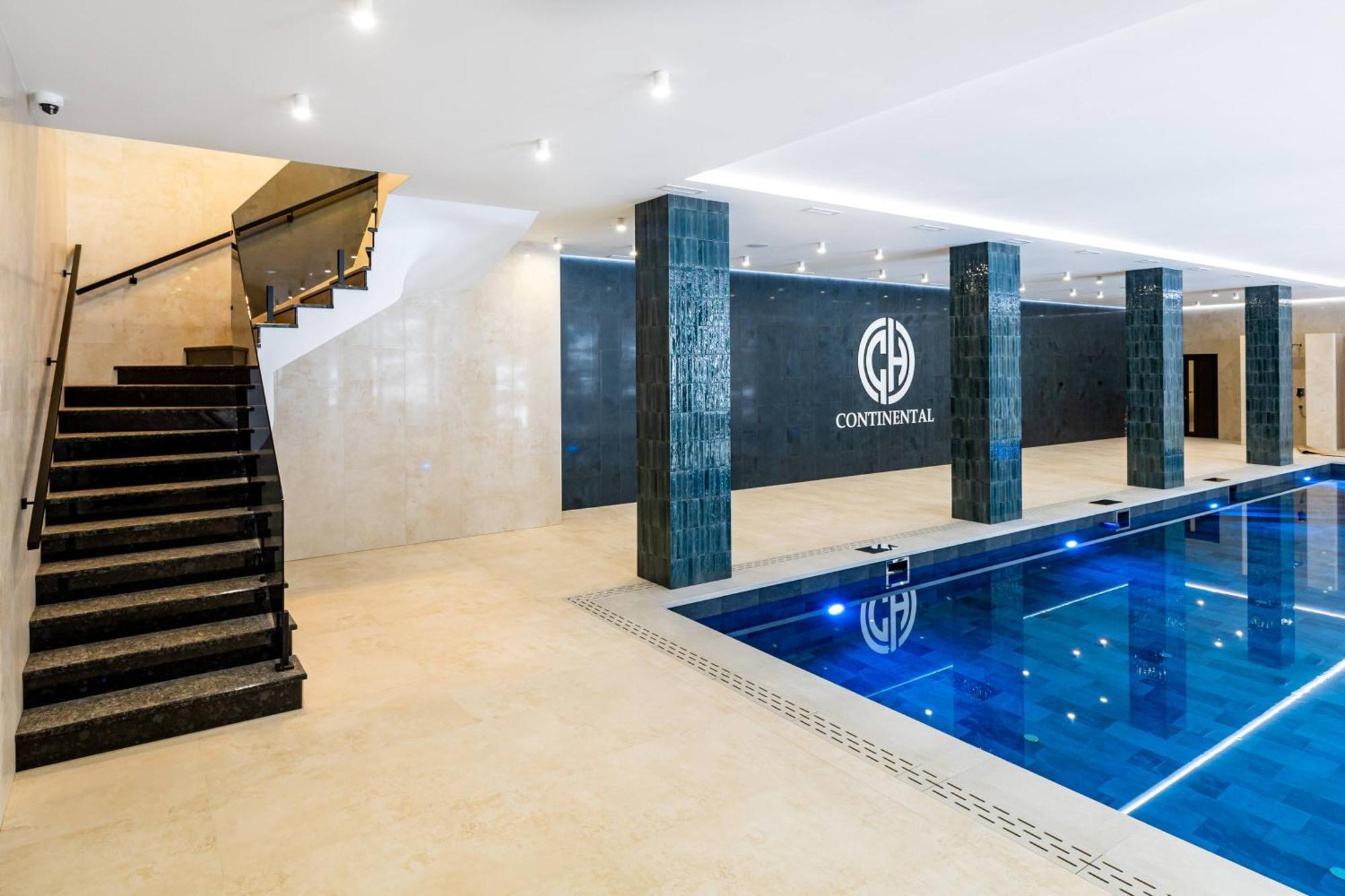 Continental Spa Resort Bukovel Bagian luar foto